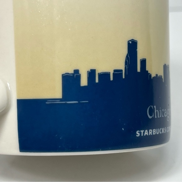 Starbucks "Global Icon/Collector Series" | Chicago, IL | 16 oz Capacity - Picture 2 of 10